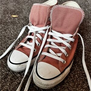 Converse Pink Sneakers Classic Canvas Style